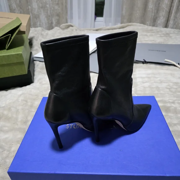 Stuart Weitzman Black Pointed Toe Leather Stiletto Sock Boots - Picture 5 of 10
